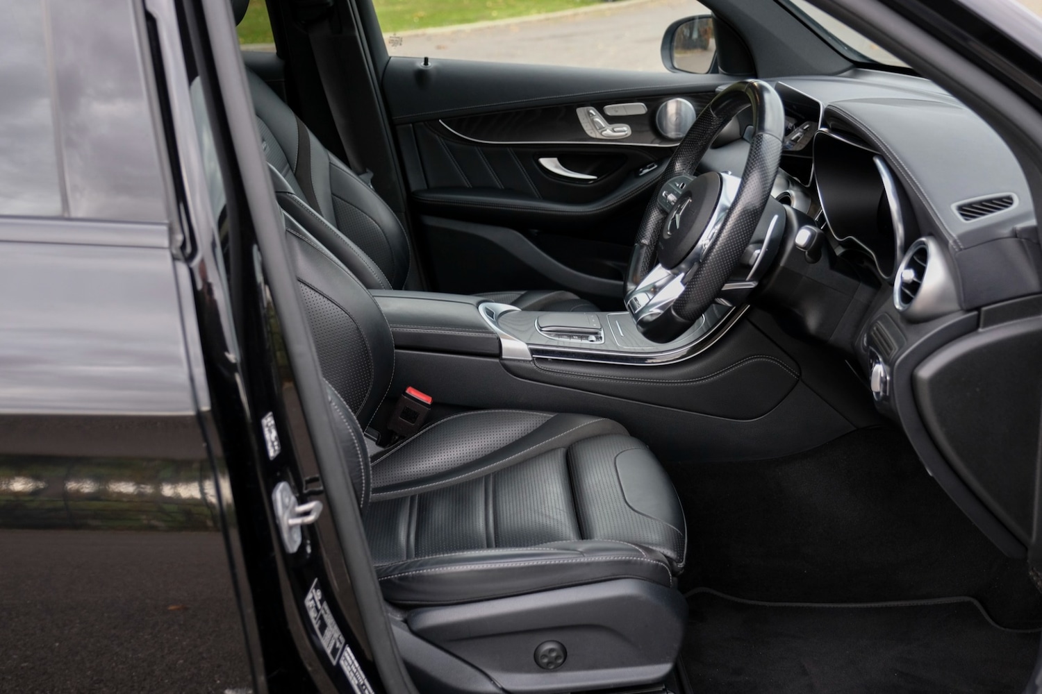 Used Mercedes-Benz GLC 2020 for sale - 76382678: Photo 59