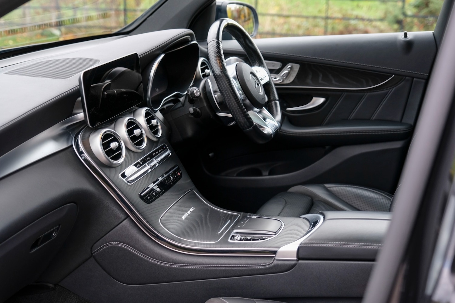 Used Mercedes-Benz GLC 2020 for sale - 76382678: Photo 82