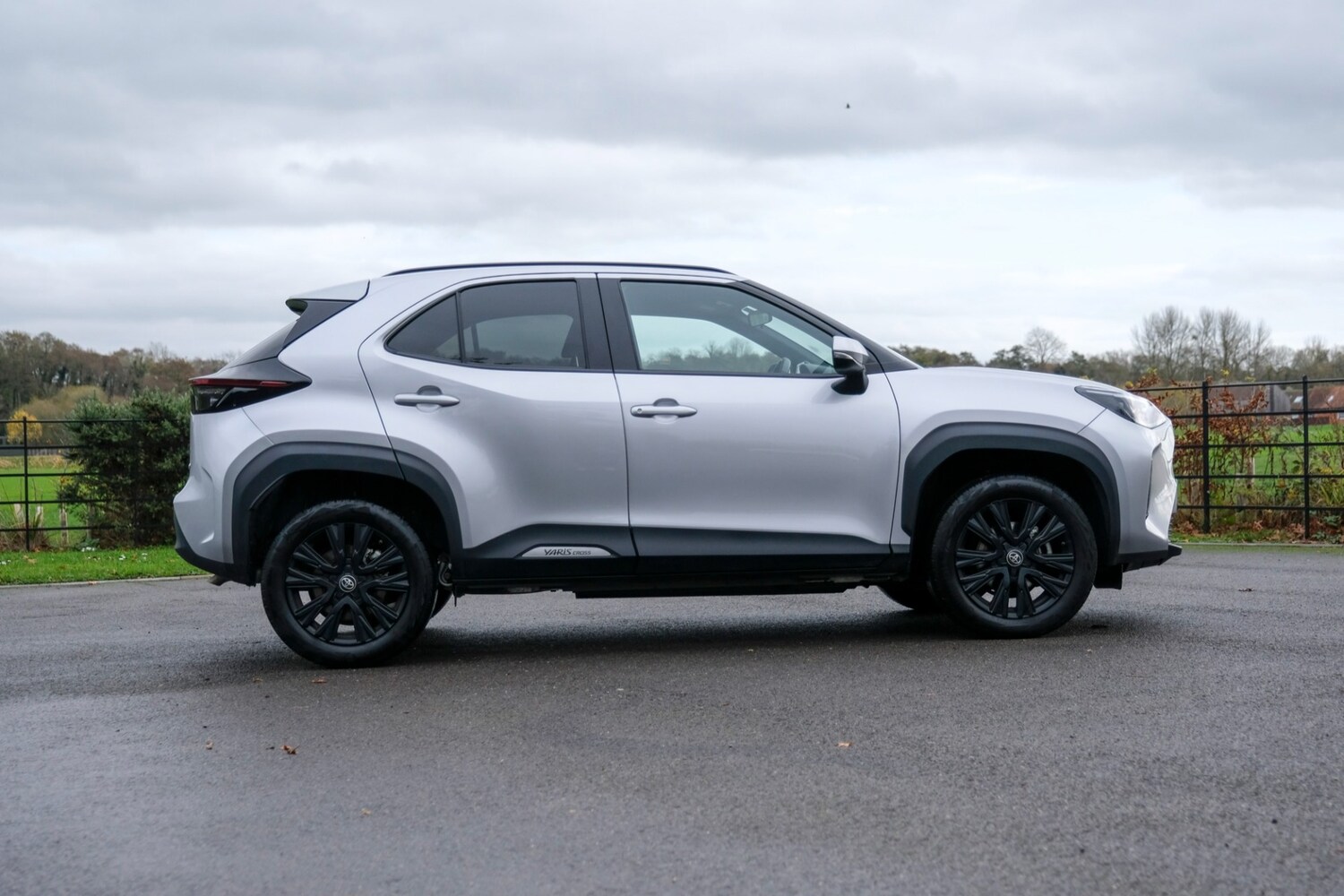 Used Toyota Yaris Cross 2023 for sale - 76564979: Photo 10