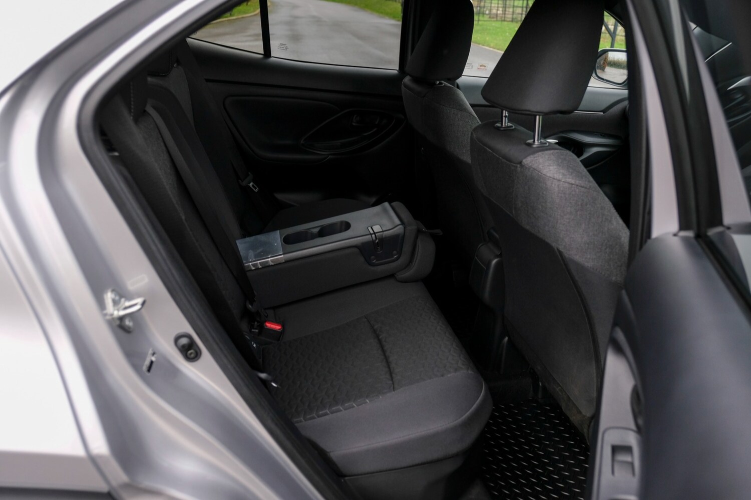 Used Toyota Yaris Cross 2023 for sale - 76564979: Photo 54