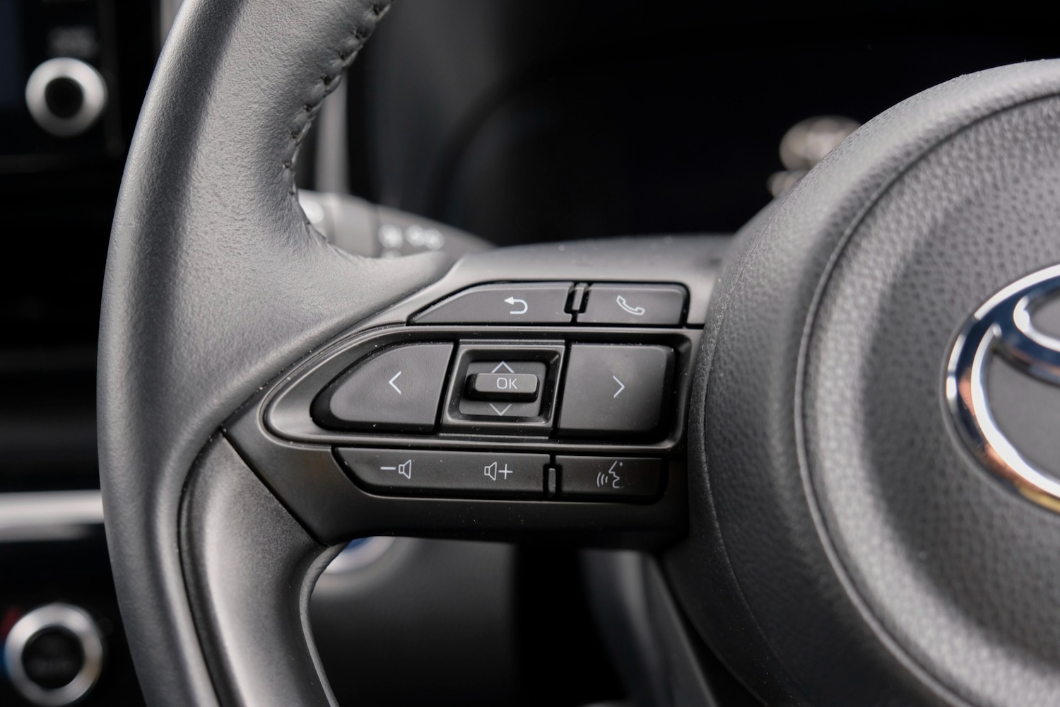 Used Toyota Yaris Cross 2023 for sale - 76564979: Photo 68