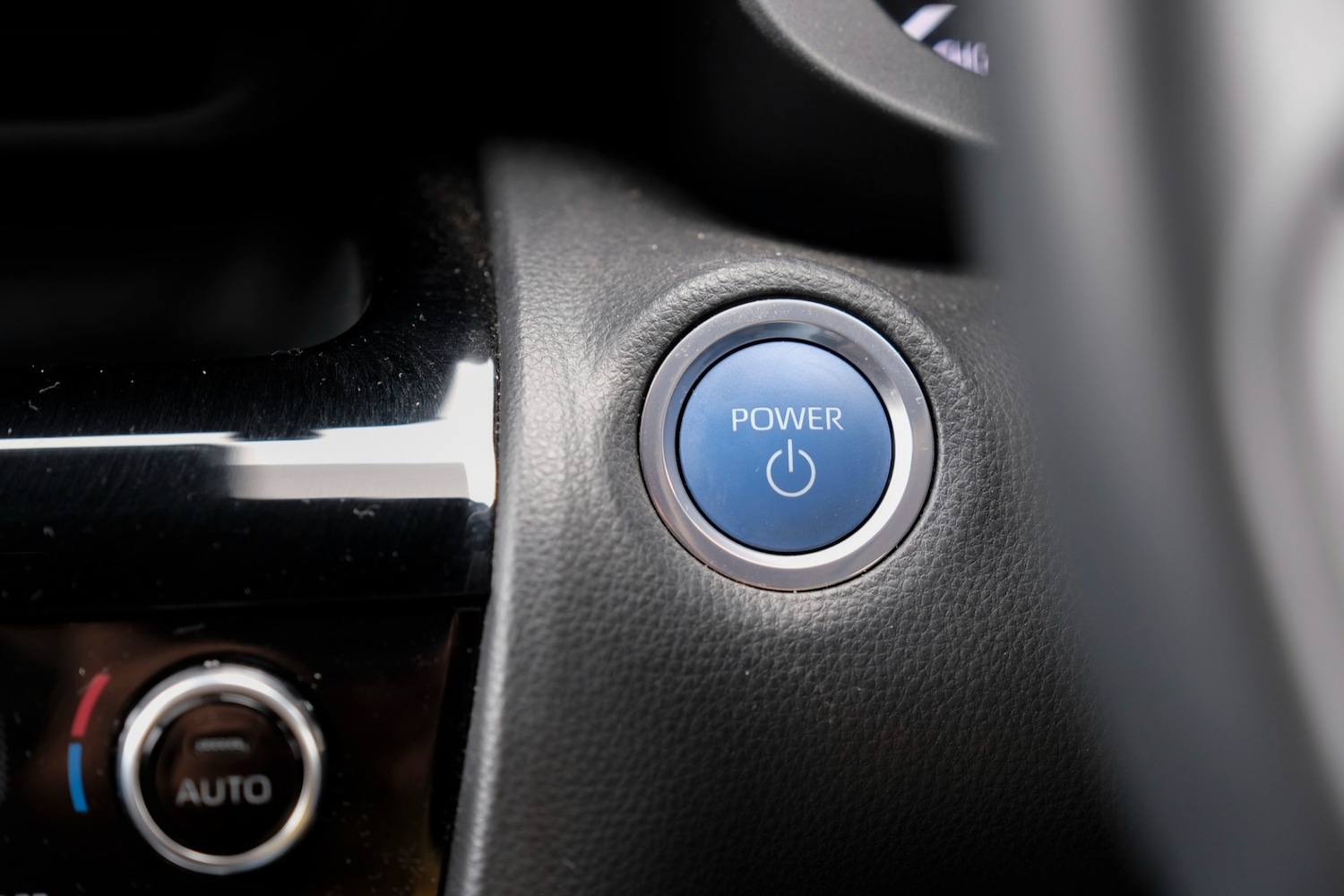 Used Toyota Yaris Cross 2023 for sale - 76564979: Photo 72