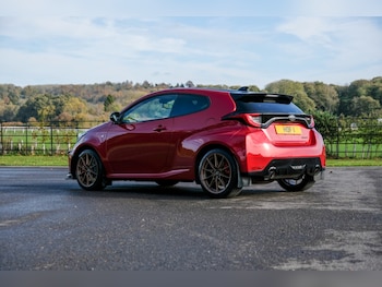 Used Toyota Yaris 2021 for sale - 76402121: Photo