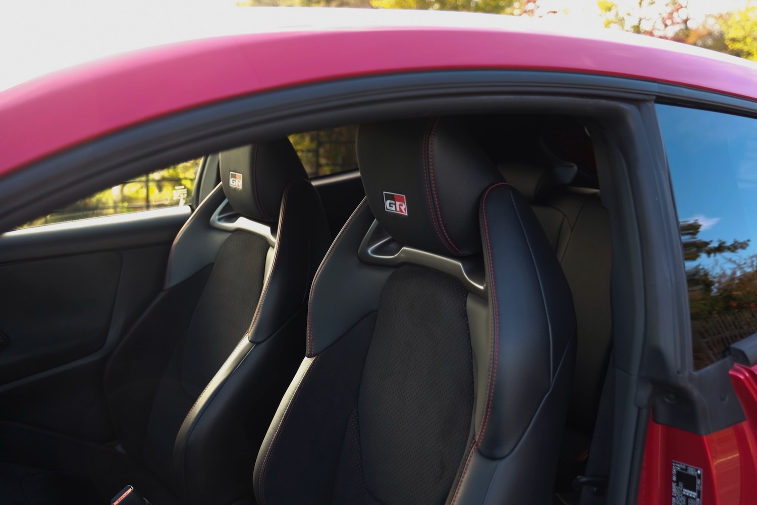 Used Toyota Yaris 2021 for sale - 76402121: Photo 46