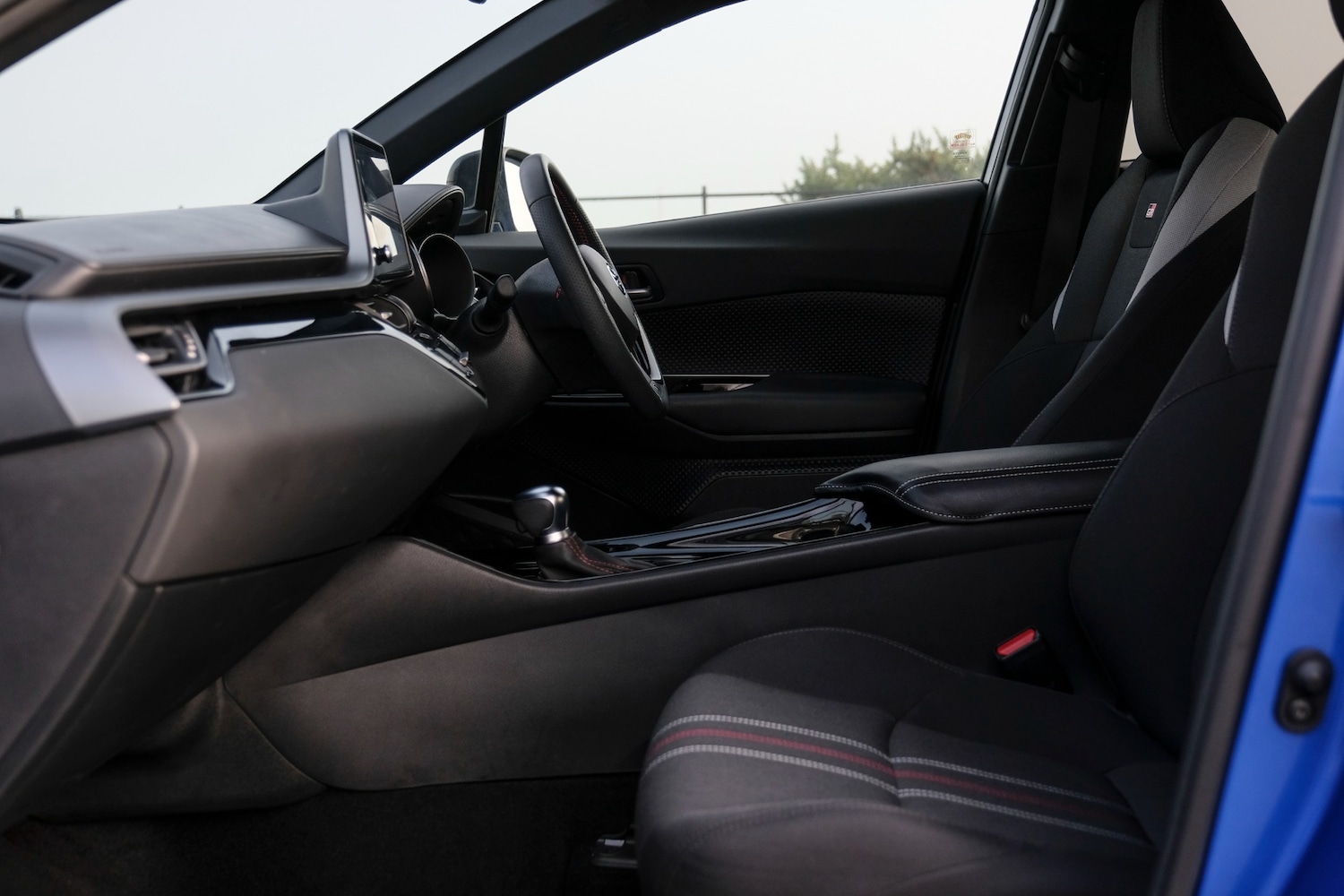 Used Toyota C-HR 2022 for sale - 77220554: Photo 12