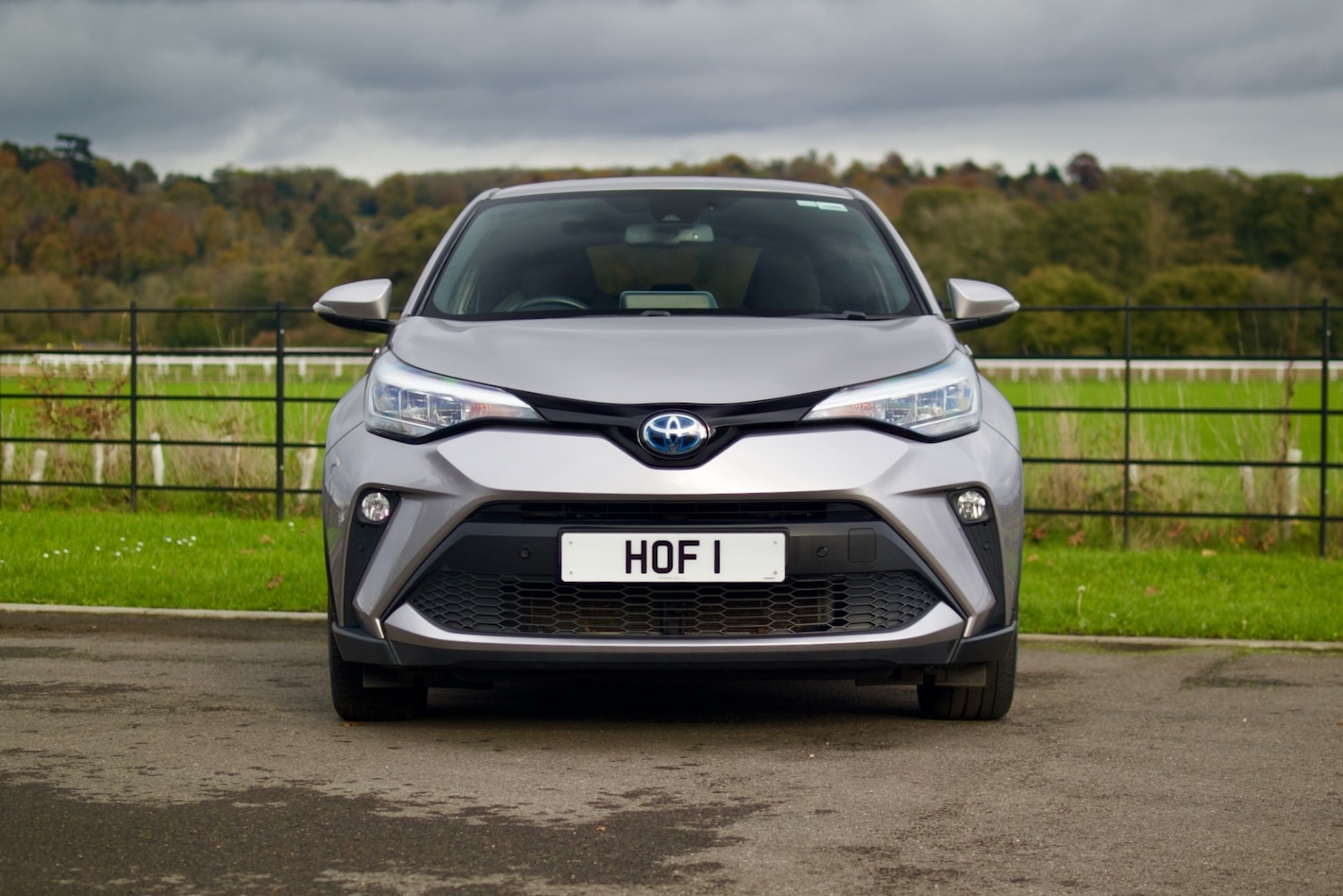 Used Toyota C-HR 2020 for sale - 72748582: Photo 2