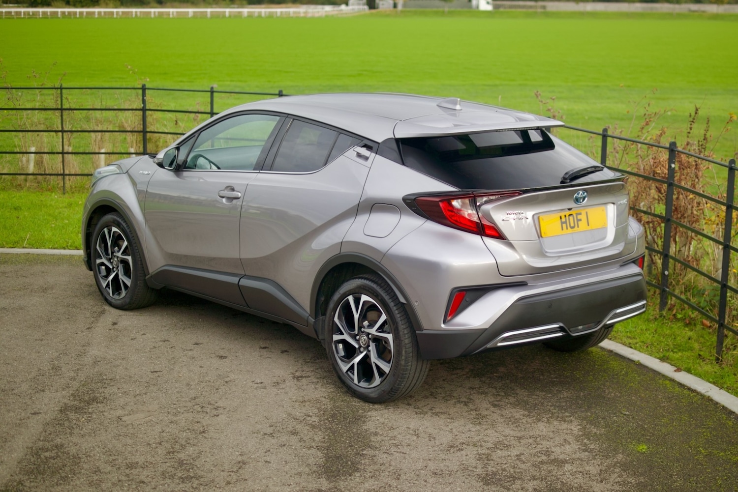 Used Toyota C-HR 2020 for sale - 72748582: Photo 5
