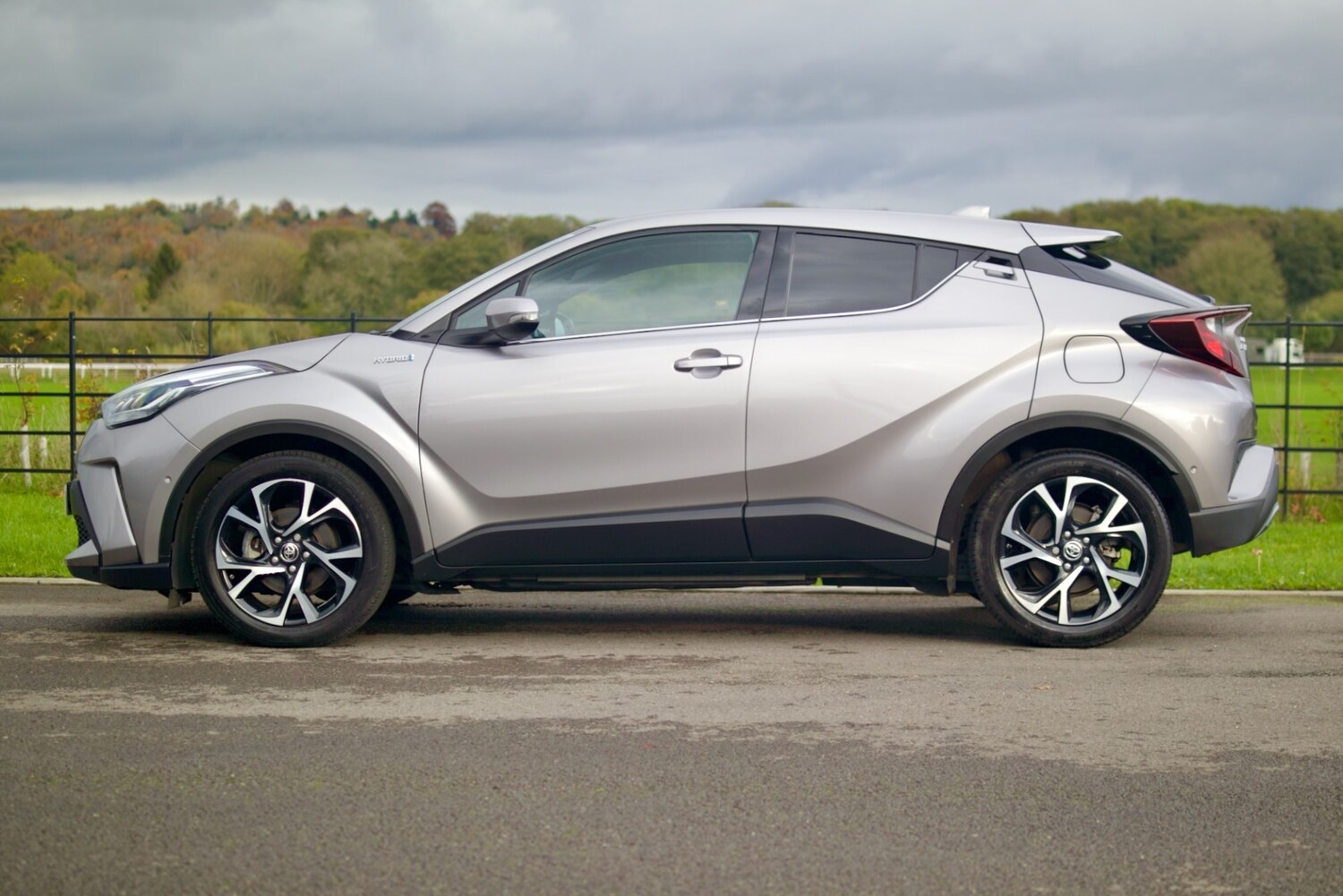 Used Toyota C-HR 2020 for sale - 72748582: Photo 8