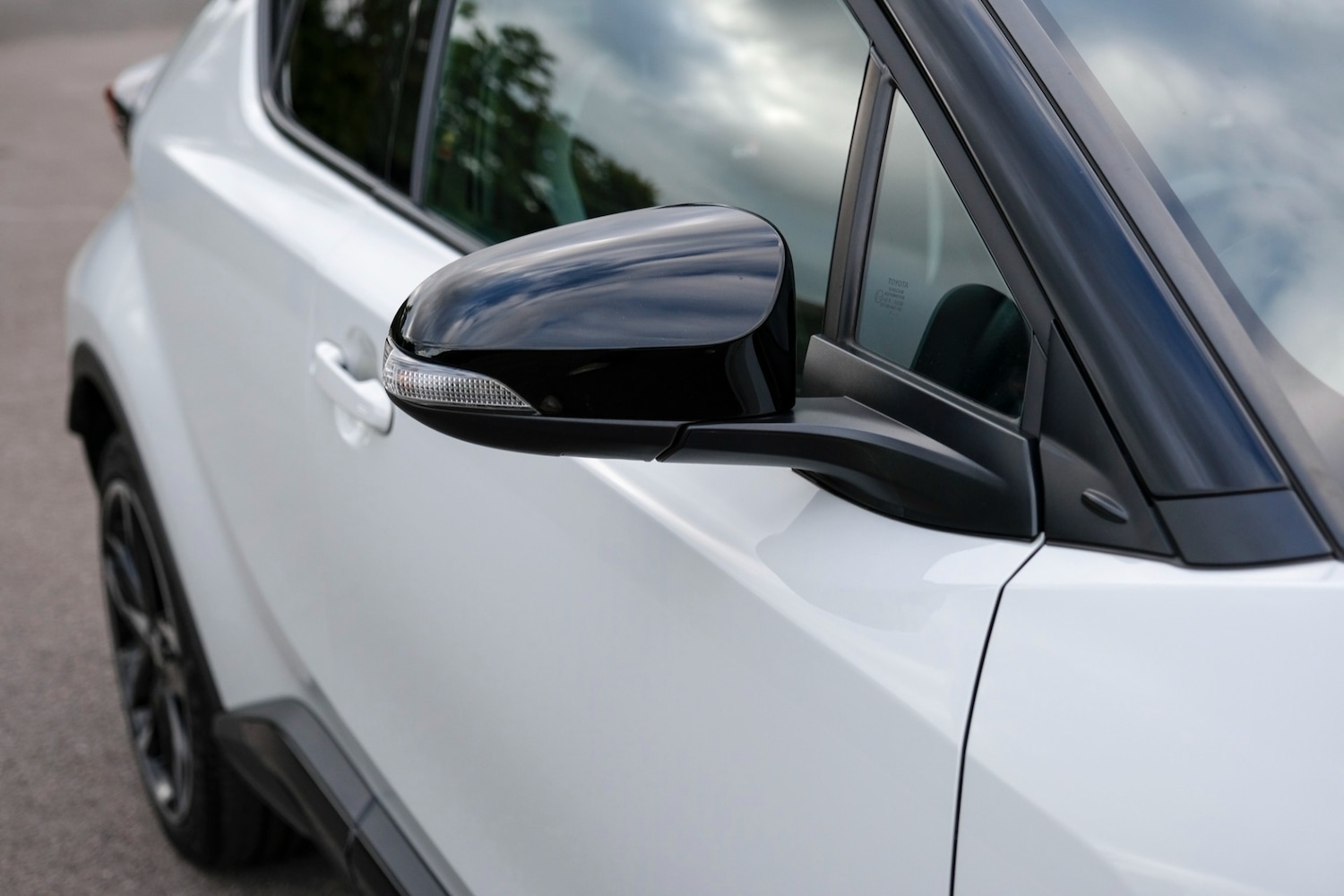 Used Toyota C-HR 2023 for sale - 76006377: Photo 32