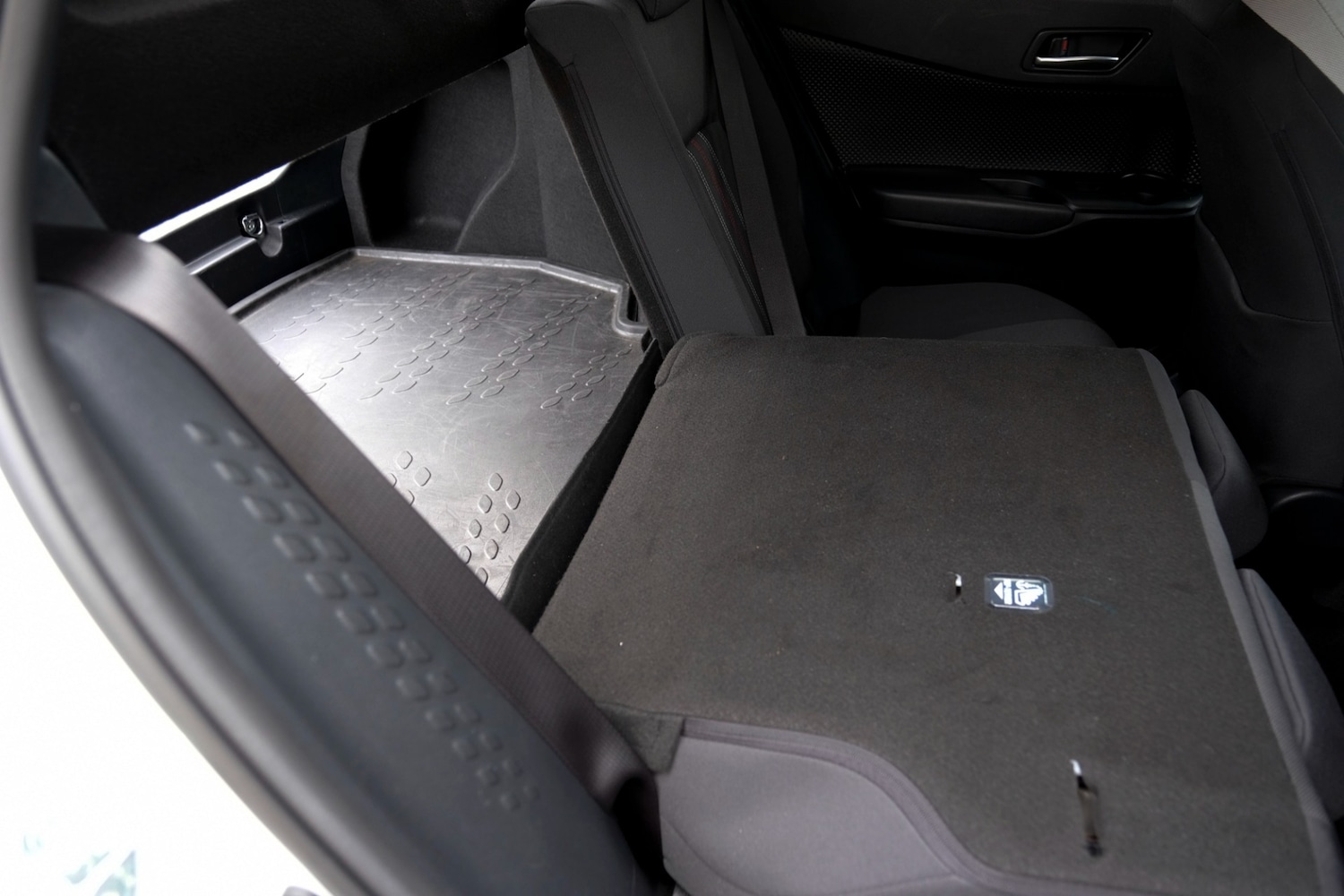 Used Toyota C-HR 2023 for sale - 76006377: Photo 42