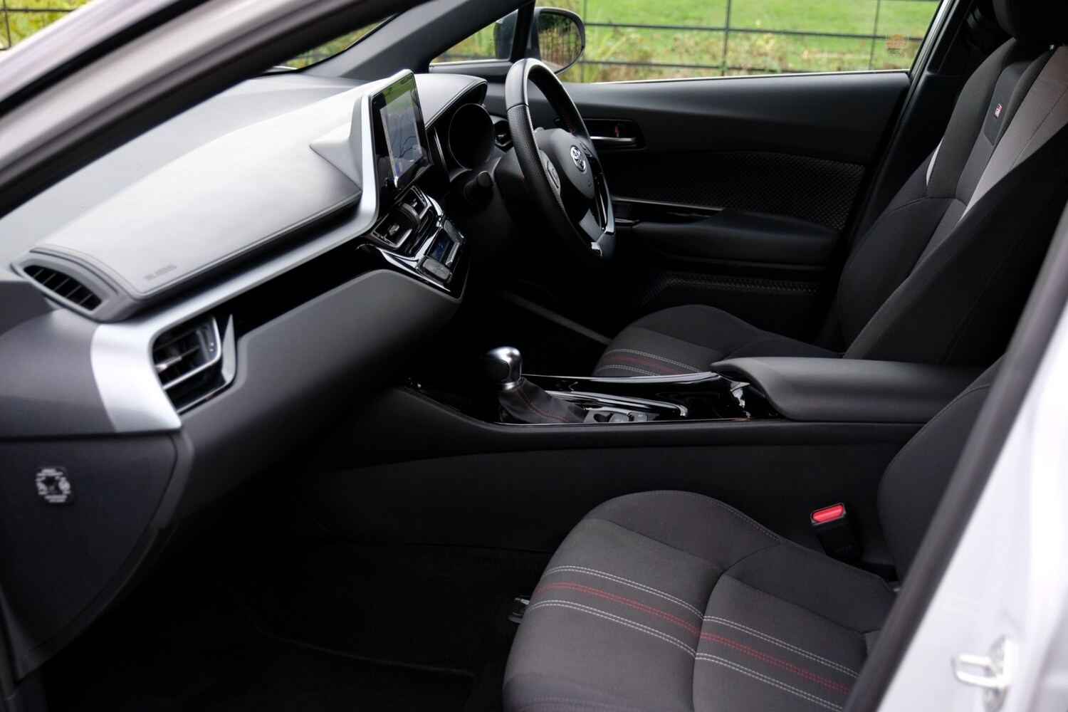 Used Toyota C-HR 2023 for sale - 76006377: Photo 64