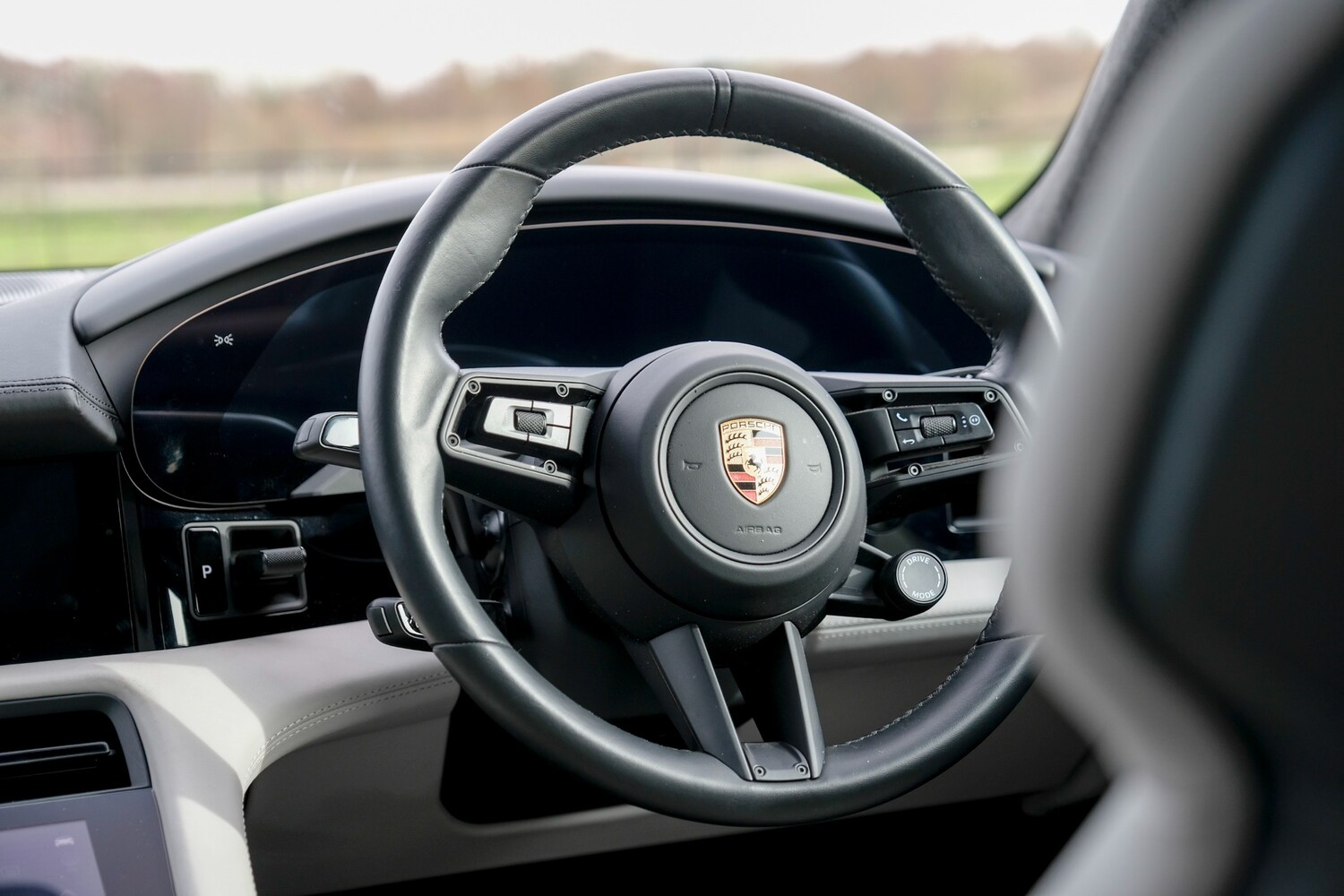 Used Porsche Taycan 2023 for sale - 77603431: Photo 36