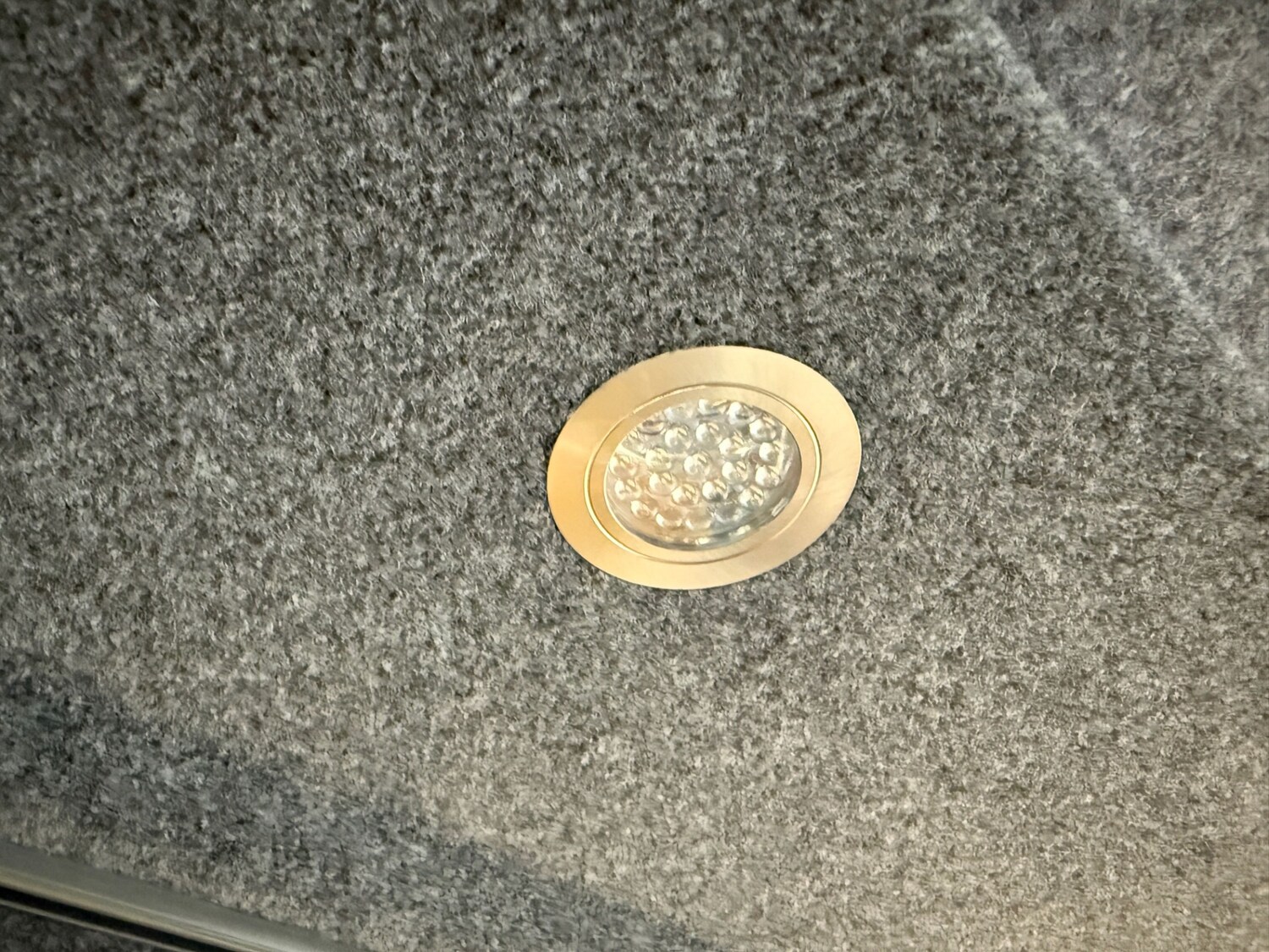 Used Volkswagen Transporter 2015 for sale - 76005585: Photo 14