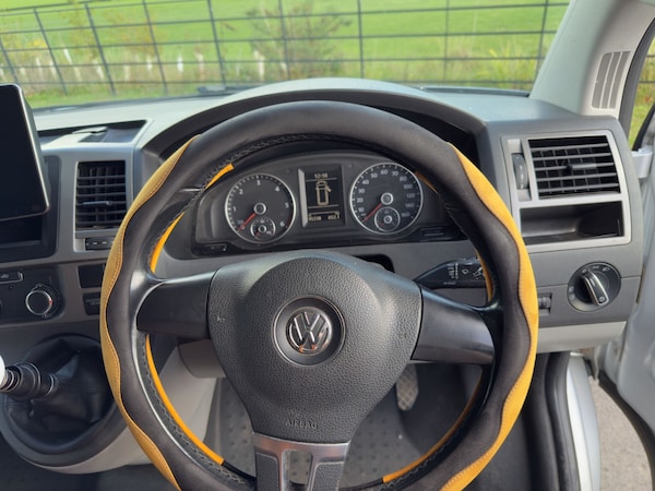 Used Volkswagen Transporter 2015 for sale - 76005585: Photo 26