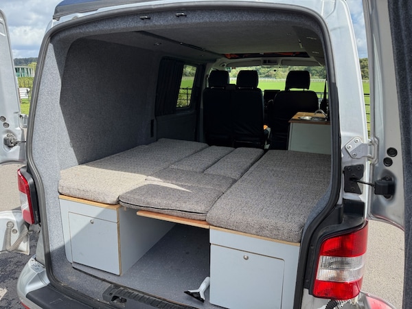 Used Volkswagen Transporter 2015 for sale - 76005585: Photo 33