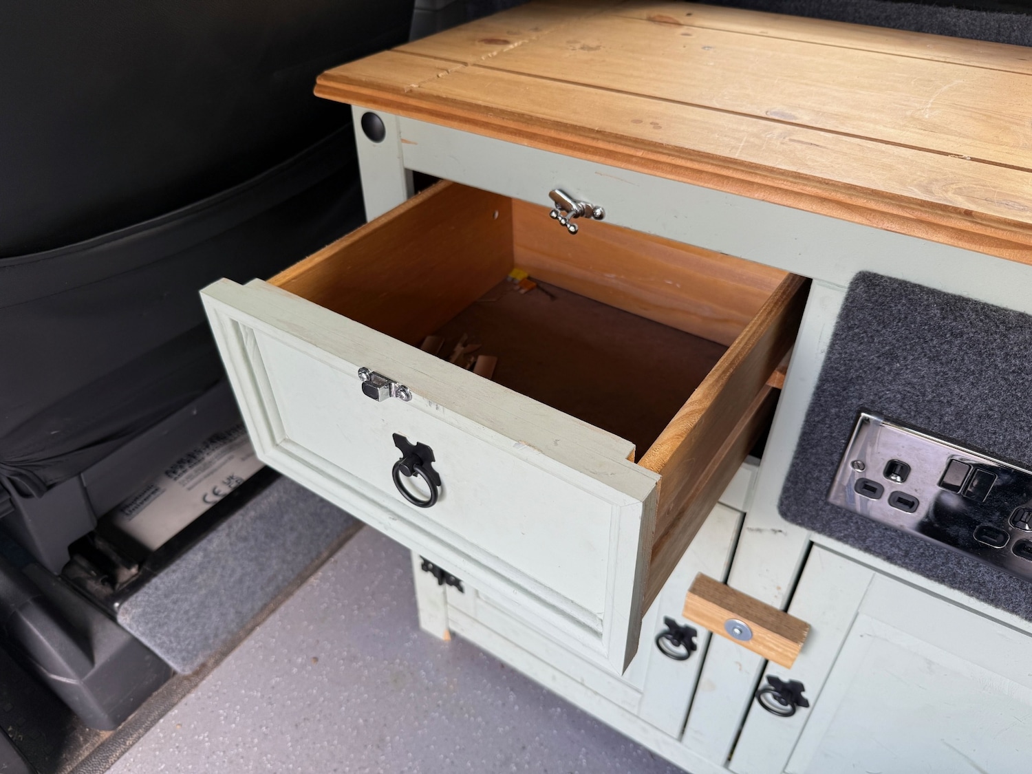 Used Volkswagen Transporter 2015 for sale - 76005585: Photo 36