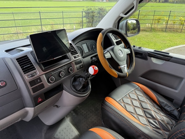 Used Volkswagen Transporter 2015 for sale - 76005585: Photo 45