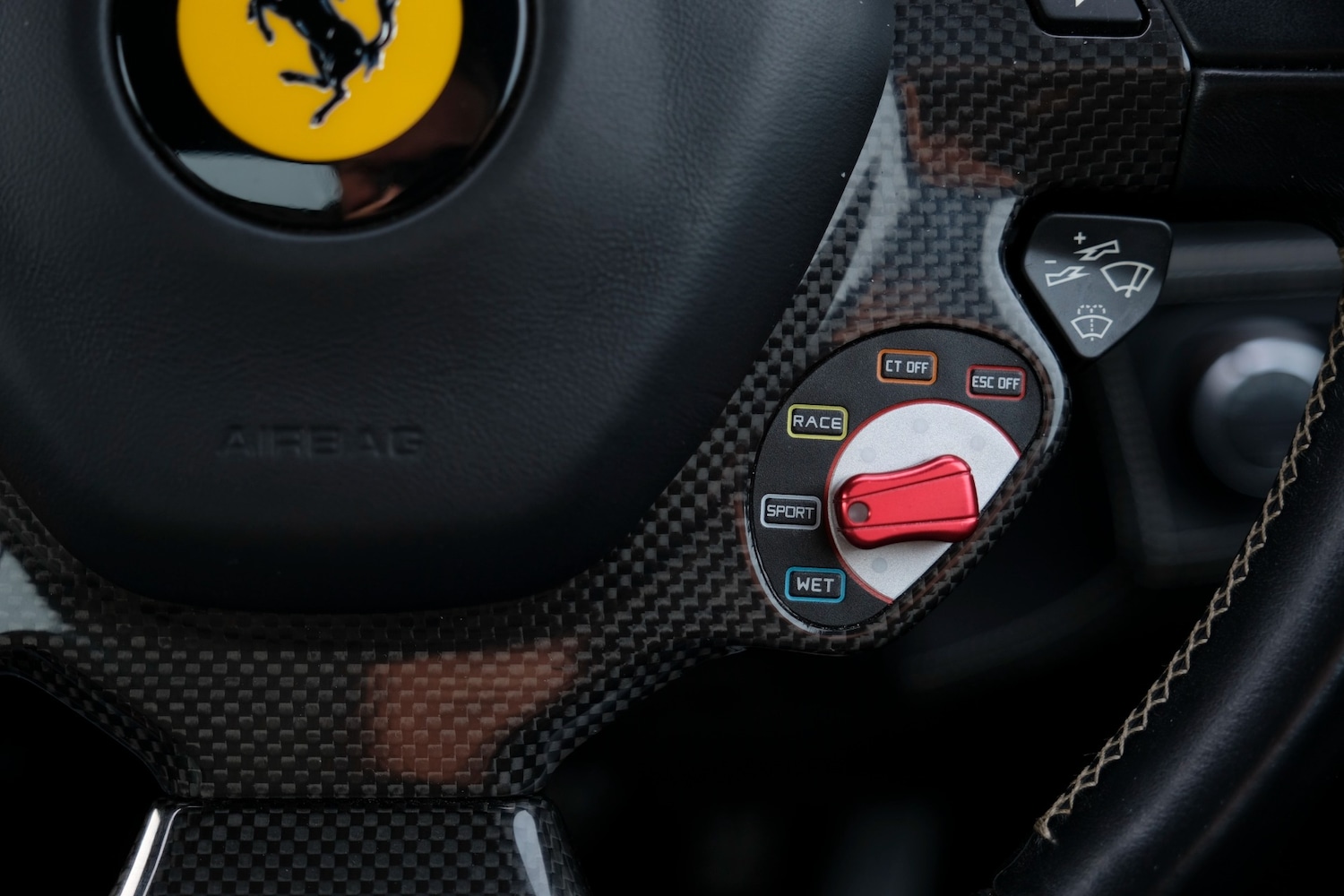 Used Ferrari 458 2013 for sale - 77603479: Photo 14