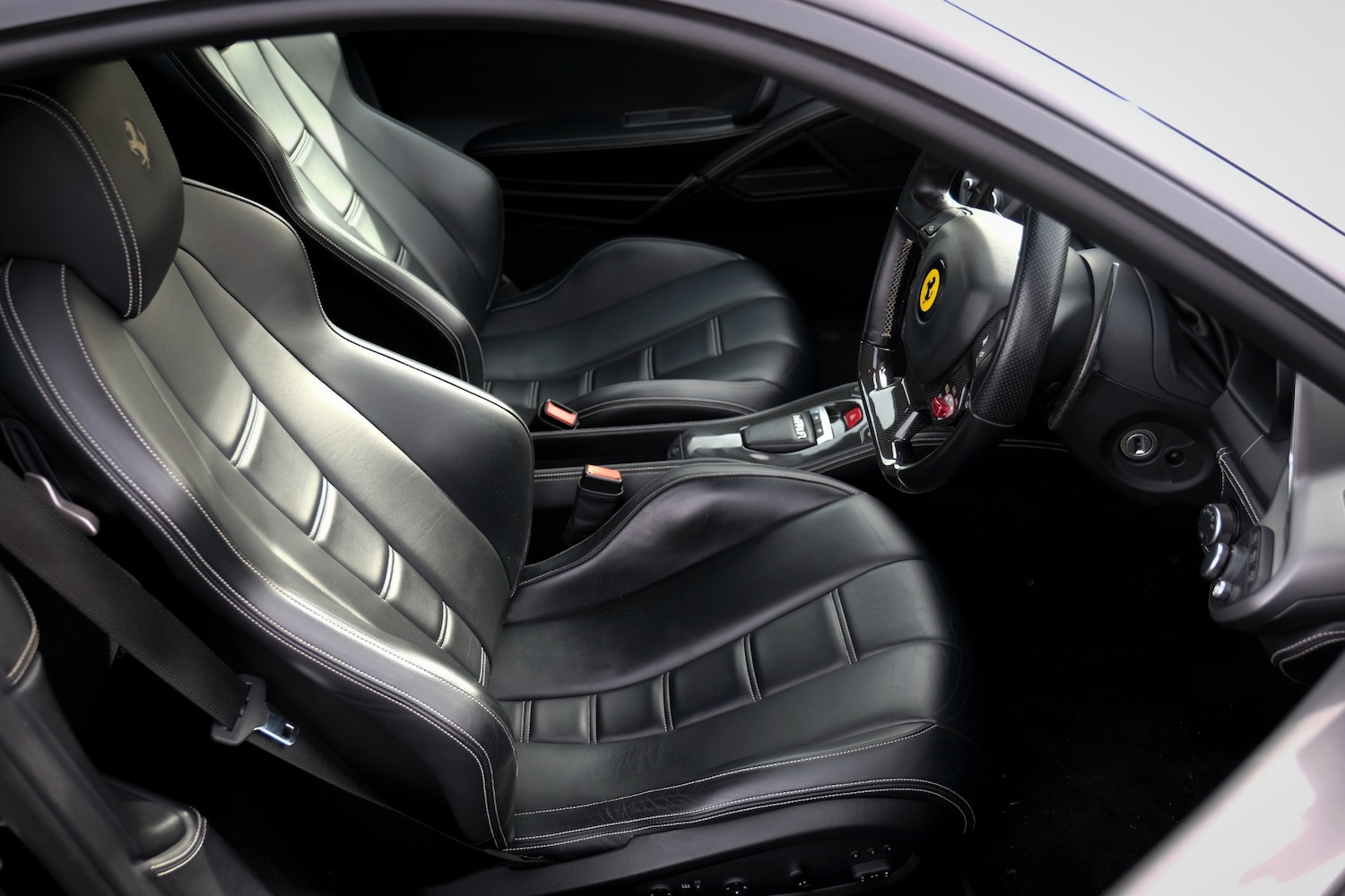 Used Ferrari 458 2013 for sale - 77603479: Photo 3