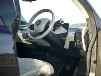 Used BMW i3 2018 for sale - 73767796: Photo