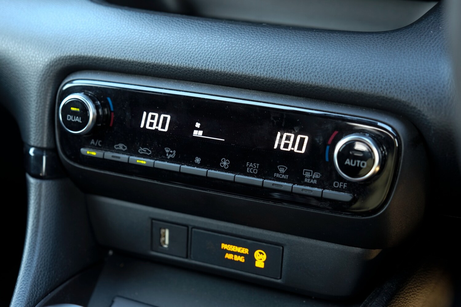 Used Toyota Yaris 2021 for sale - 77961626: Photo 21