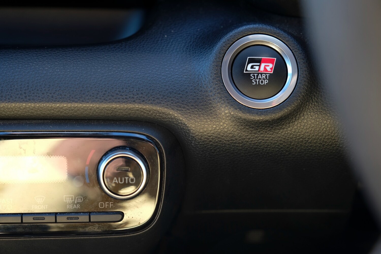 Used Toyota Yaris 2021 for sale - 77961626: Photo 25