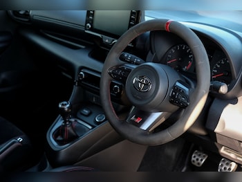 Used Toyota Yaris 2021 for sale - 77961626: Photo