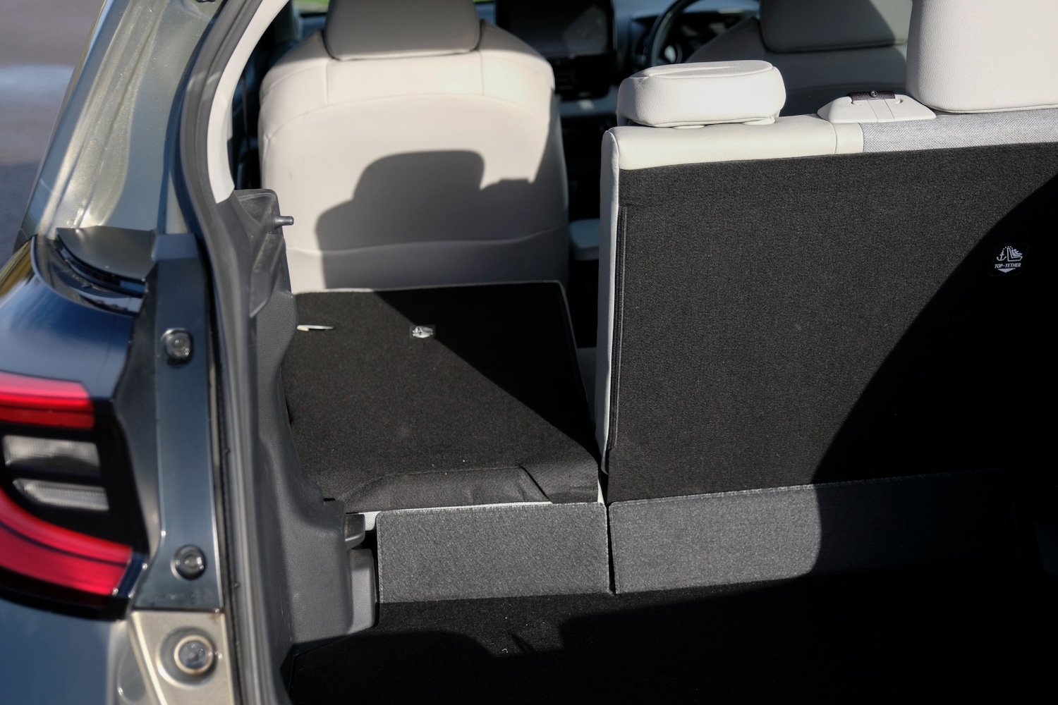 Used Toyota Yaris 2022 for sale - 76877674: Photo 44