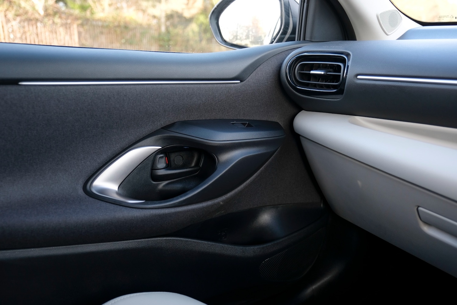 Used Toyota Yaris 2022 for sale - 76877674: Photo 54