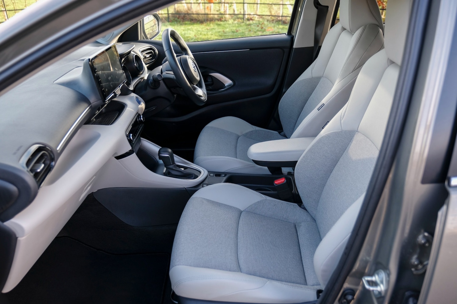 Used Toyota Yaris 2022 for sale - 76877674: Photo 58