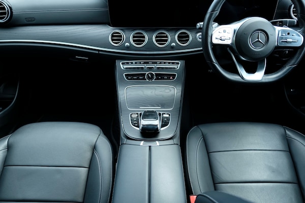 Used Mercedes-Benz E Class 2020 for sale - 75117409: Photo 31