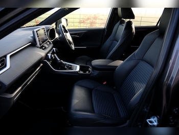 Used Toyota RAV4 2022 for sale - 77220572: Photo