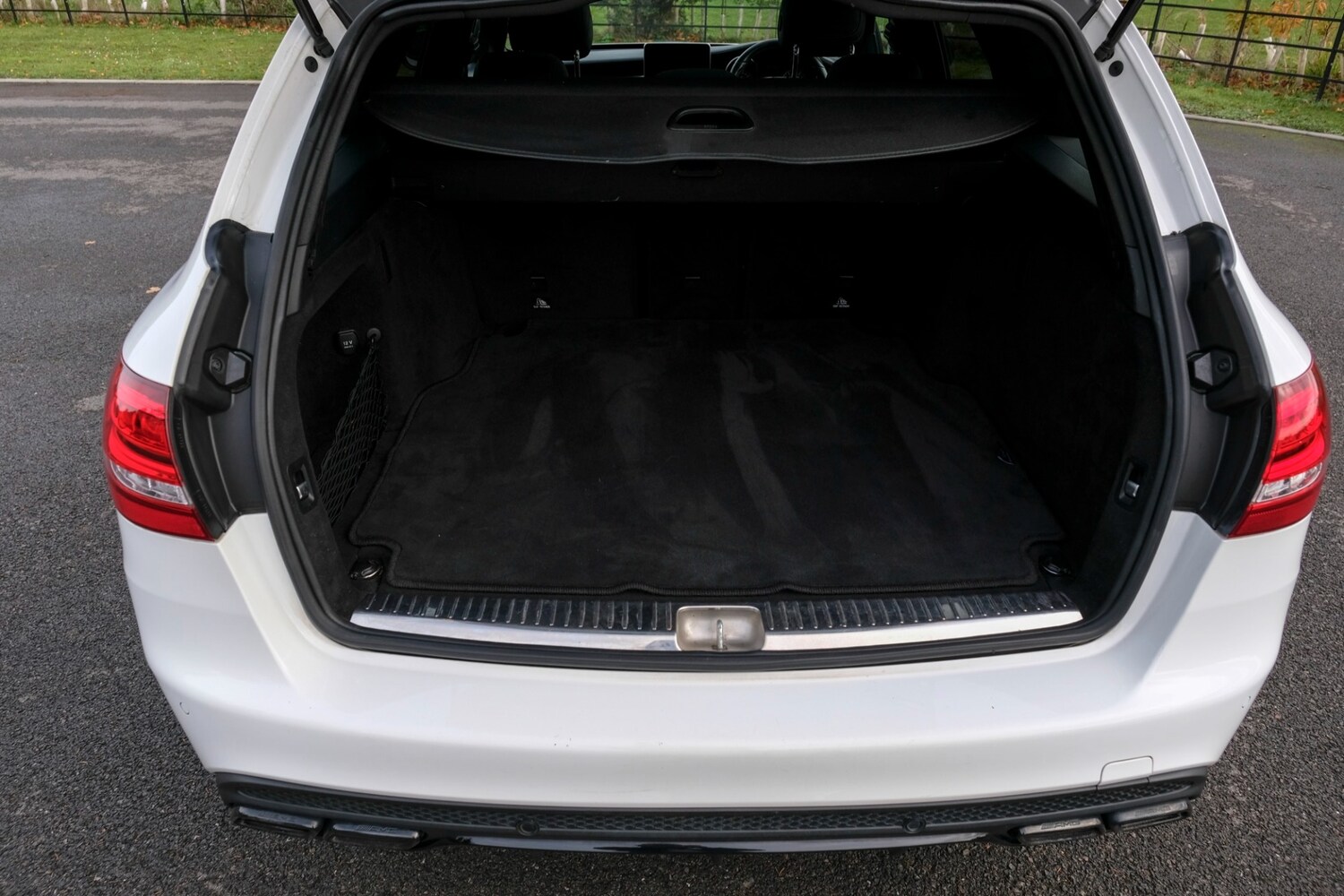 Used Mercedes-Benz C Class 2018 for sale - 76421878: Photo 35