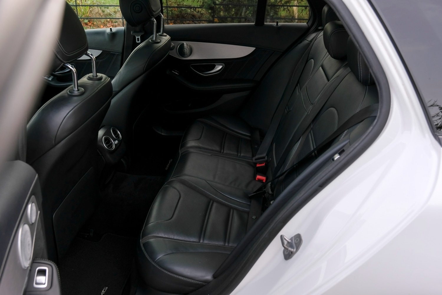 Used Mercedes-Benz C Class 2018 for sale - 76421878: Photo 37