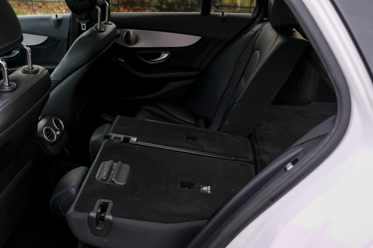 Used Mercedes-Benz C Class 2018 for sale - 76421878: Photo 39