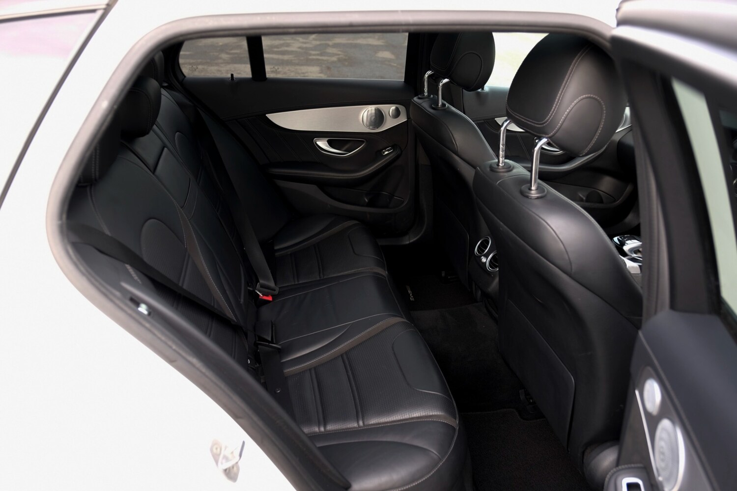 Used Mercedes-Benz C Class 2018 for sale - 76421878: Photo 44