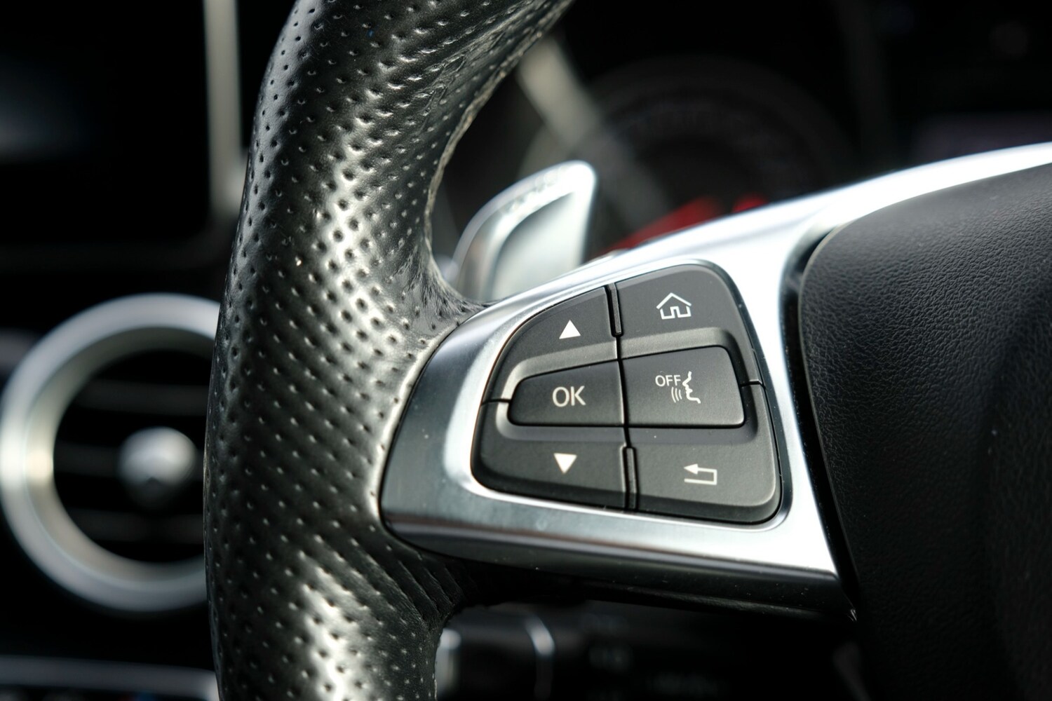 Used Mercedes-Benz C Class 2018 for sale - 76421878: Photo 55