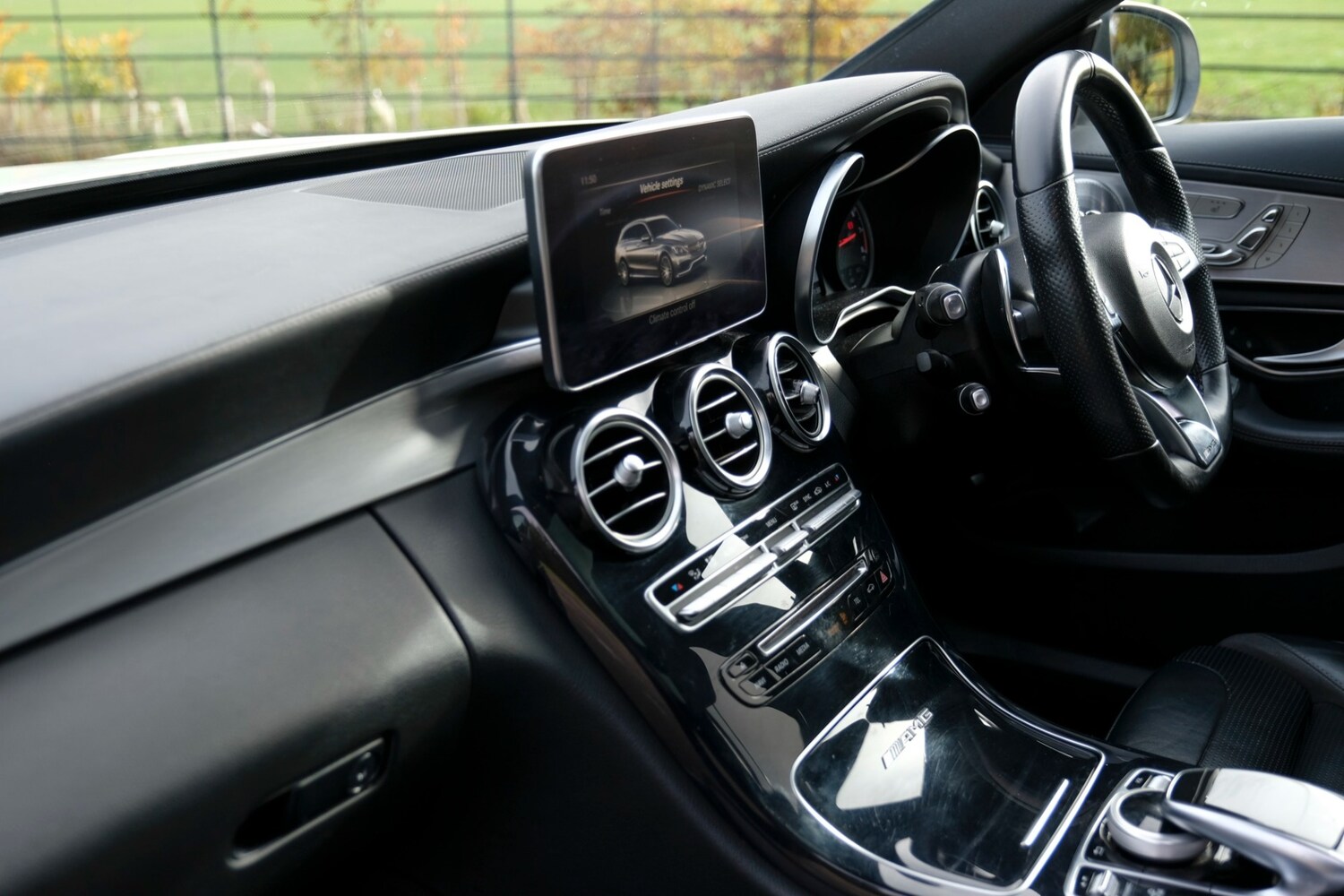 Used Mercedes-Benz C Class 2018 for sale - 76421878: Photo 65