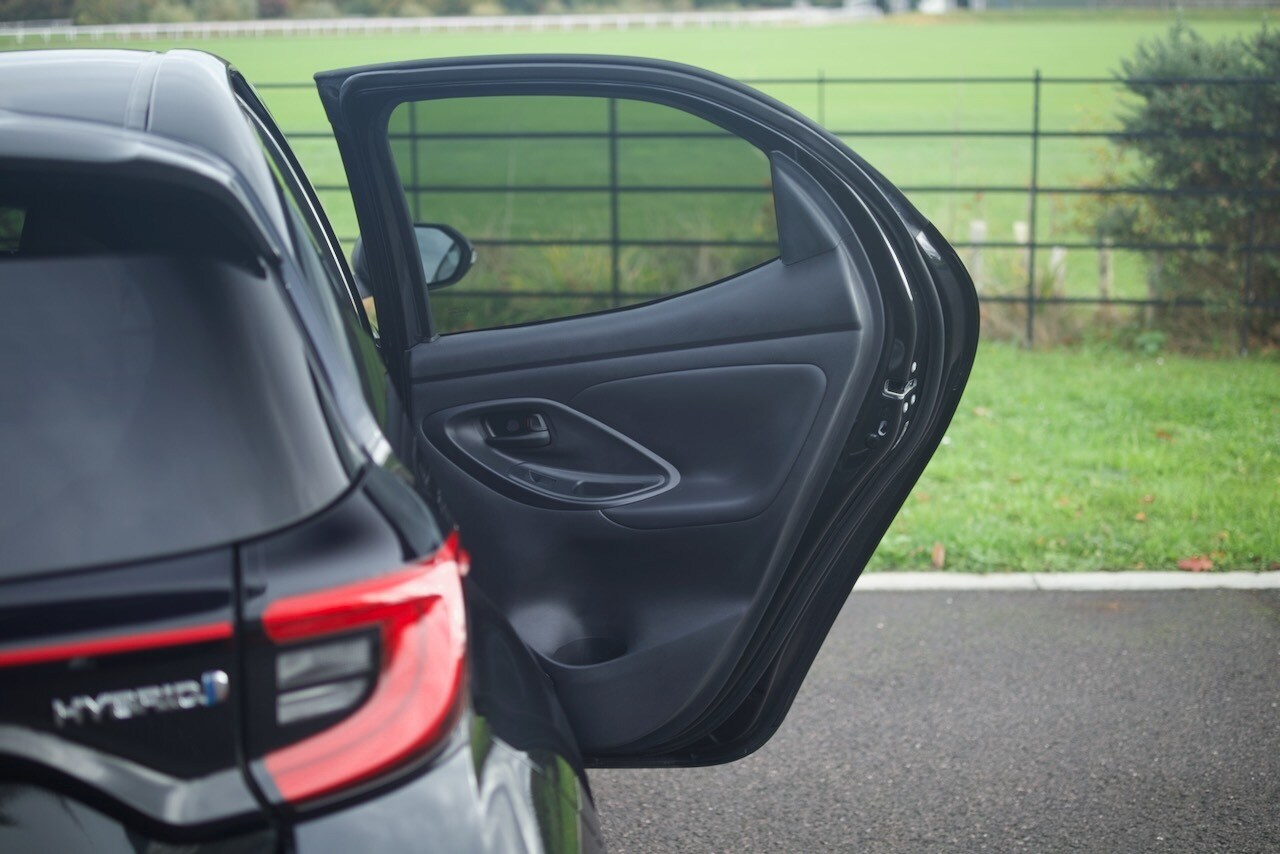 Used Toyota Yaris 2023 for sale - 76330122: Photo 40