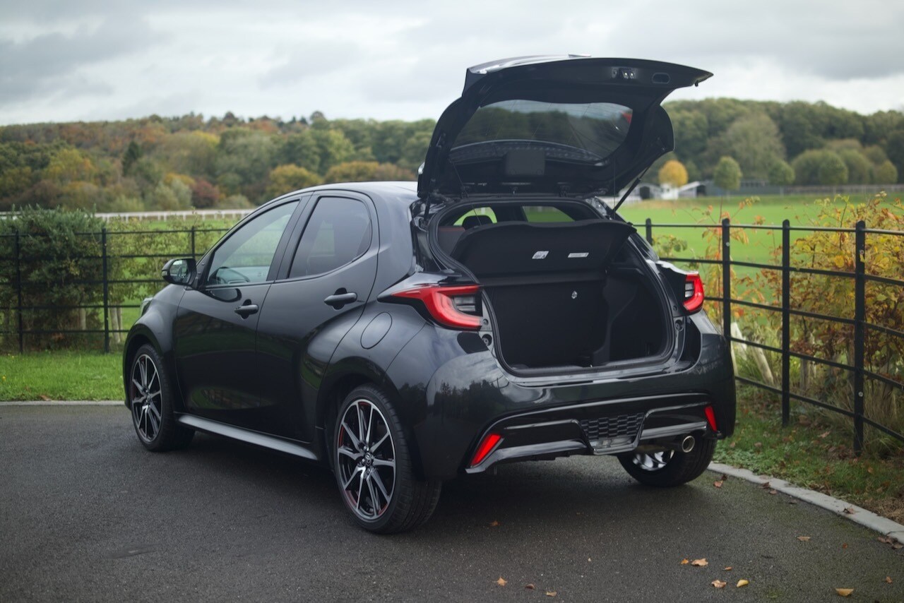 Used Toyota Yaris 2023 for sale - 76330122: Photo 46