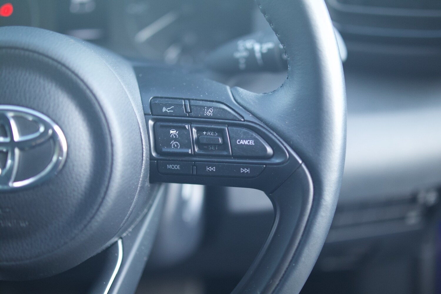 Used Toyota Yaris 2022 for sale - 77349807: Photo 19