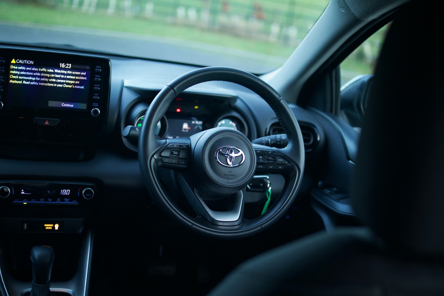 Used Toyota Yaris 2022 for sale - 77350774: Photo 11