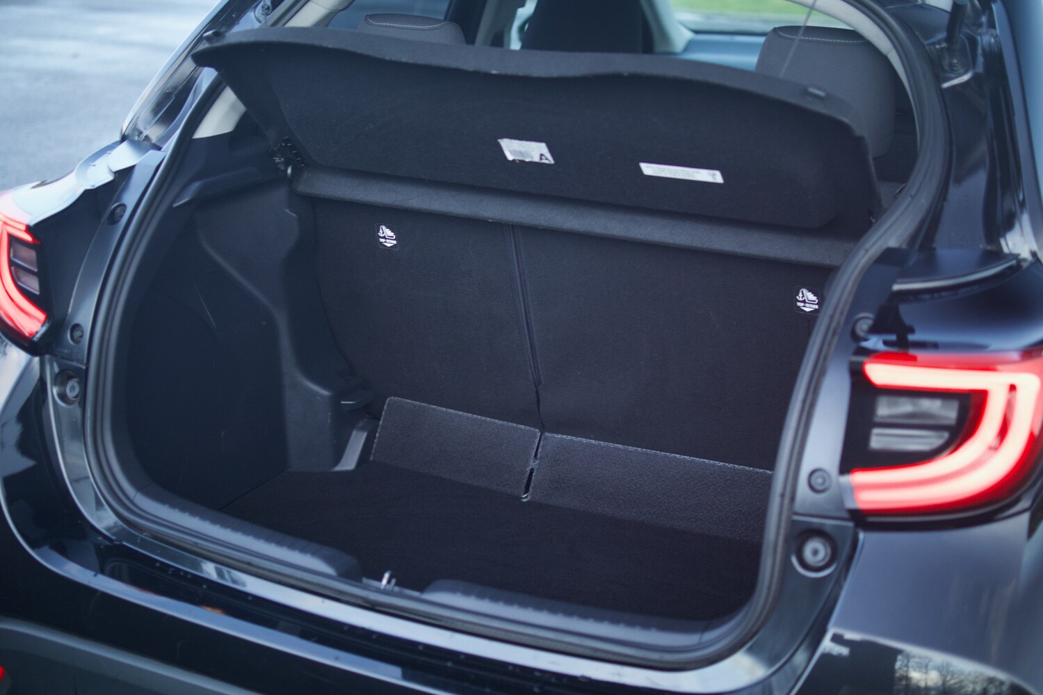 Used Toyota Yaris 2022 for sale - 77350774: Photo 22