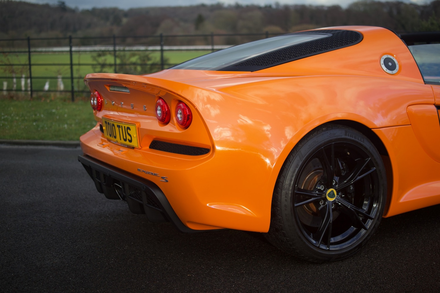 Used Lotus Exige 2014 for sale - 77323663: Photo 13