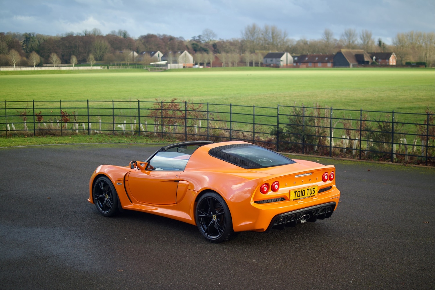 Used Lotus Exige 2014 for sale - 77323663: Photo 2