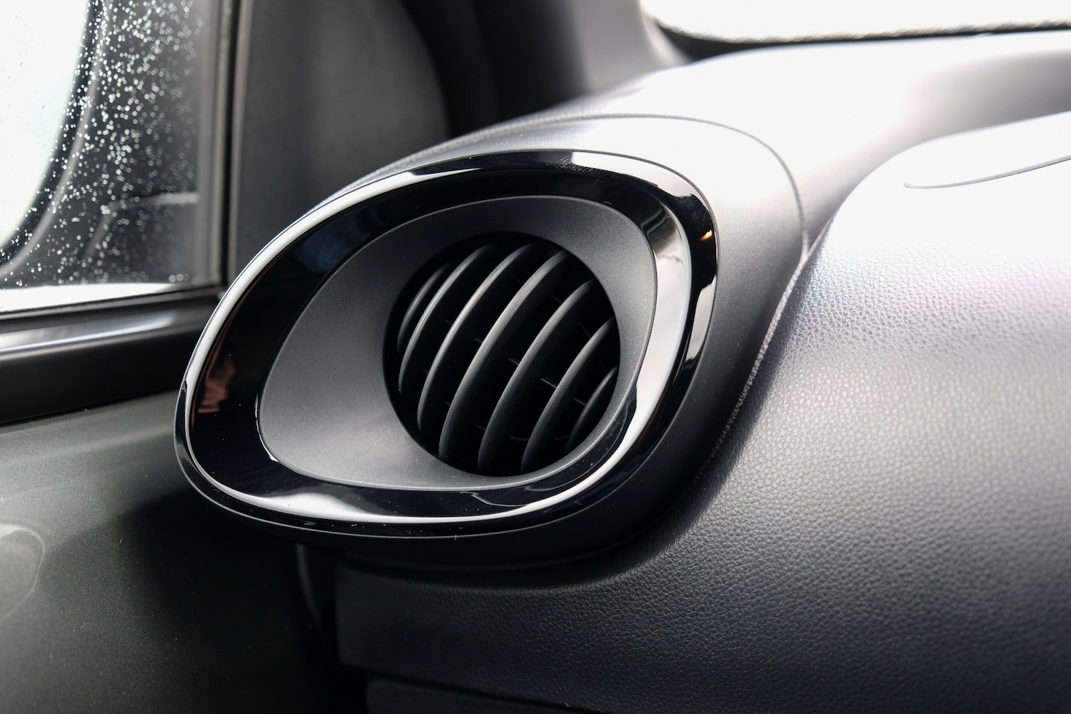 Used Toyota Aygo X 2022 for sale - 76692636: Photo 60