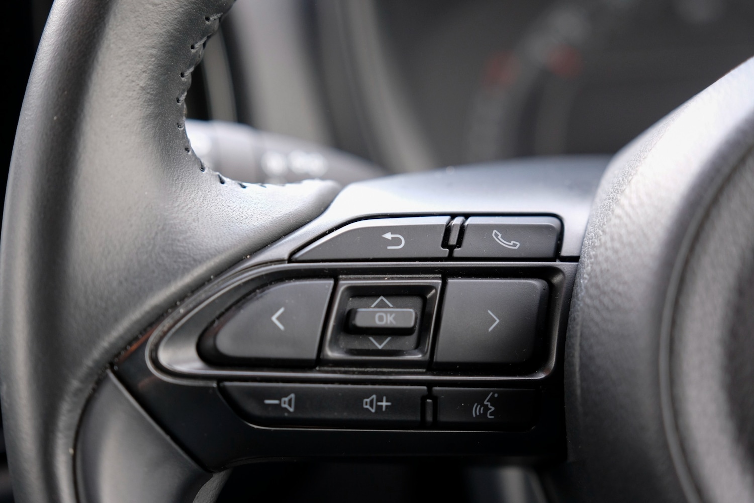 Used Toyota Aygo X 2022 for sale - 76692636: Photo 65