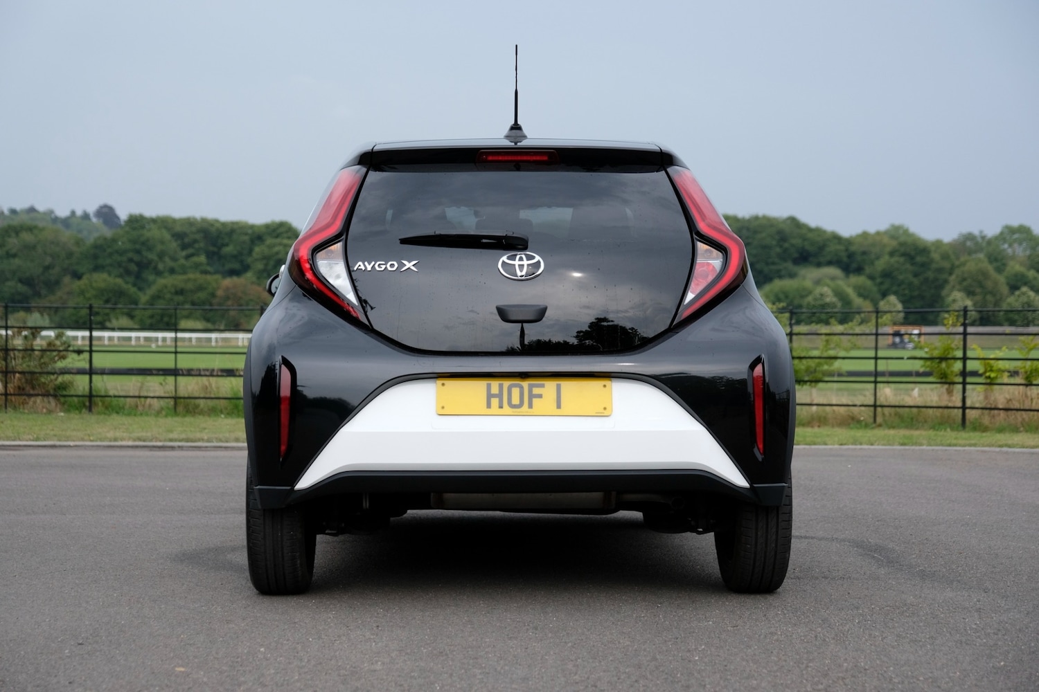 Used Toyota Aygo X 2023 for sale - 77113456: Photo 2