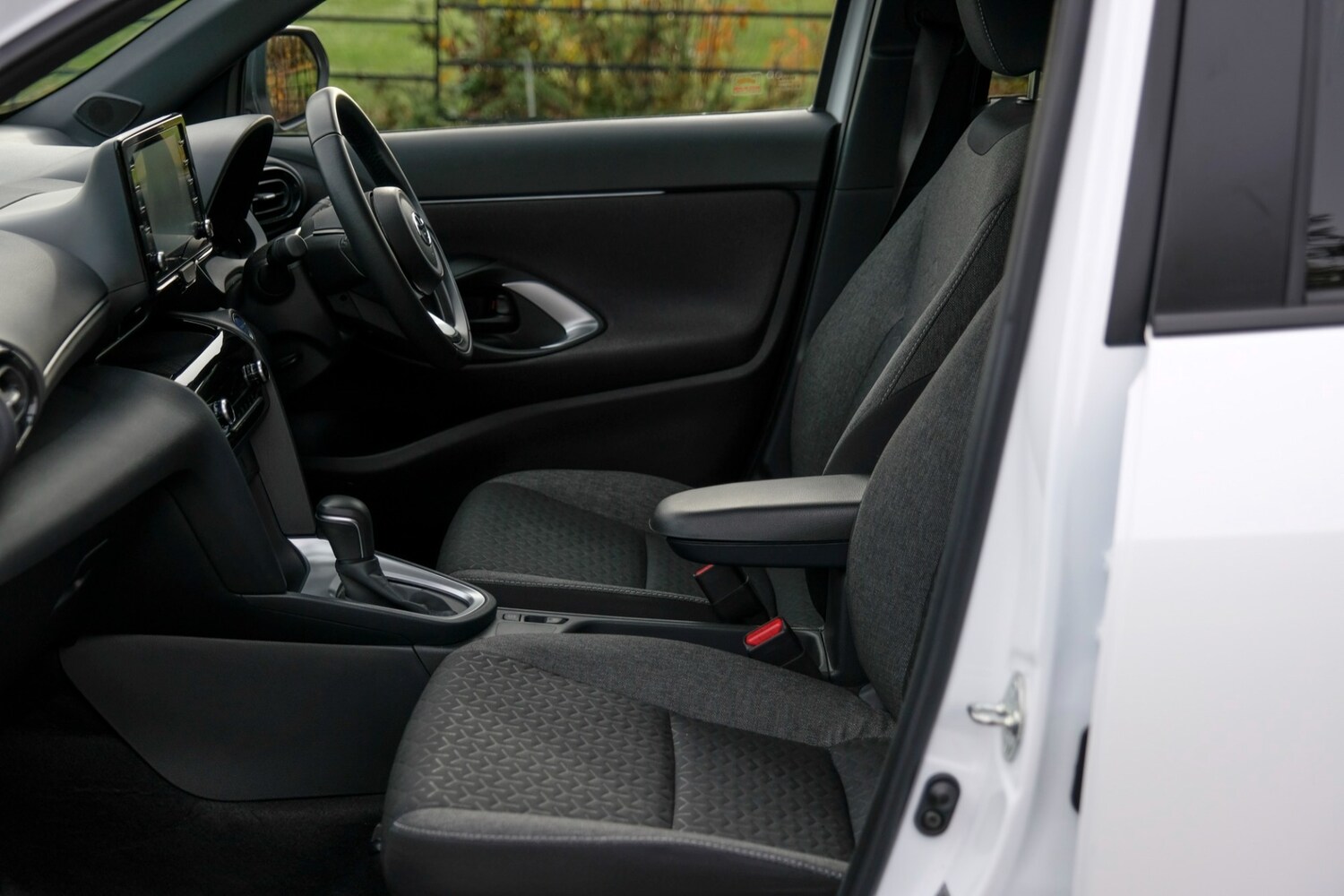 Used Toyota Yaris Cross 2024 for sale - 77461393: Photo 18