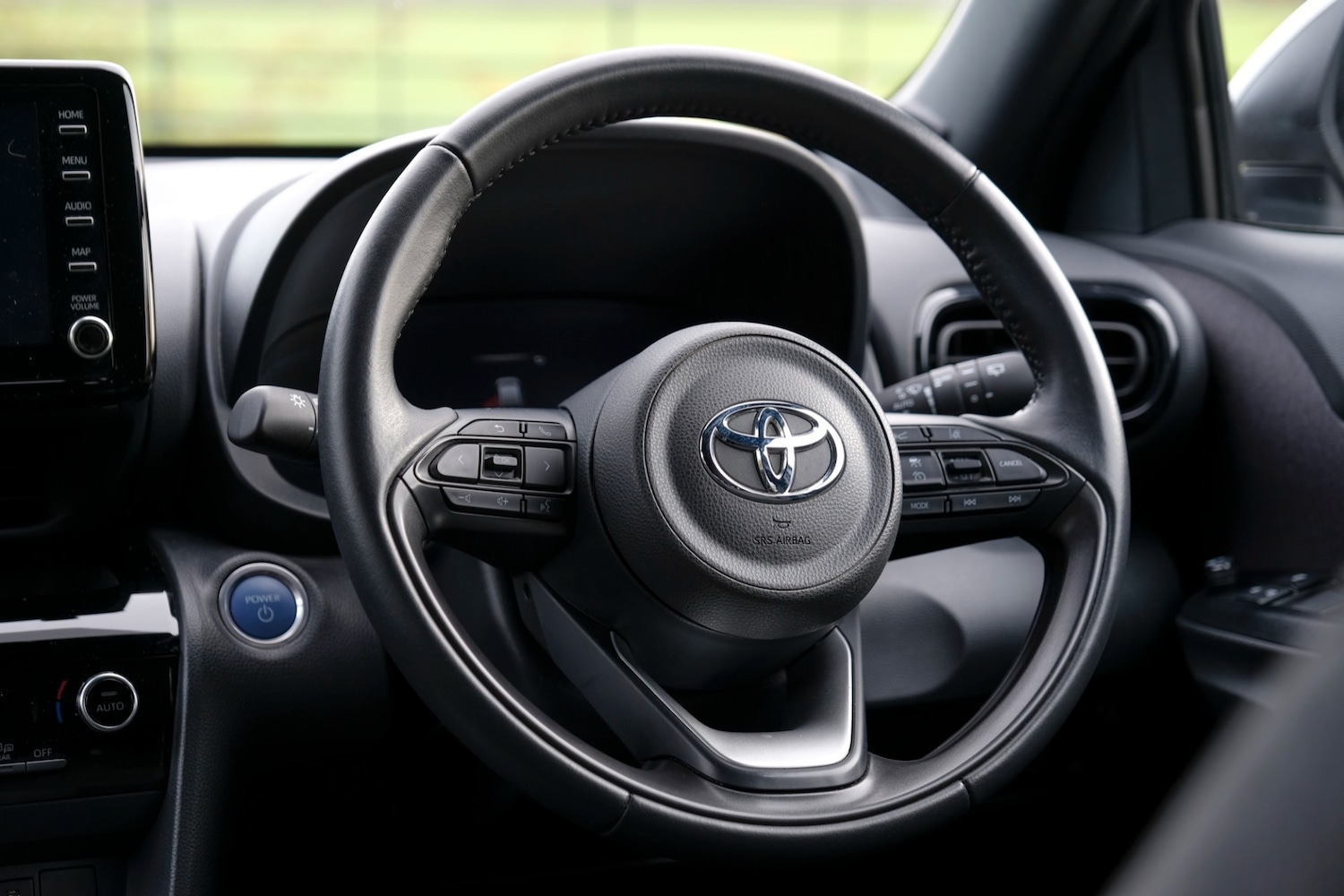 Used Toyota Yaris Cross 2024 for sale - 77461393: Photo 5